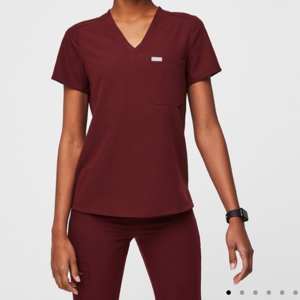 Figs Catarina scrub top